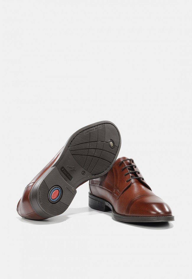 Zapato de vestir Fluchos Nantes F2486 de hombre en piel color cuero, elegancia atemporal