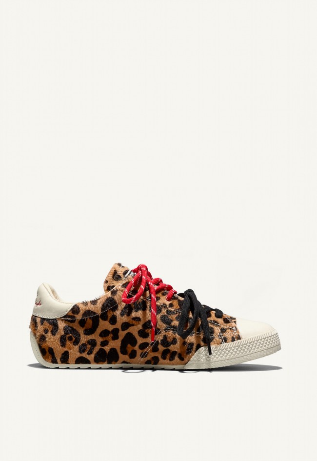 Zapatillas Converse Chuck Taylor Lo de mujer con estampado de leopardo, estilo atrevido