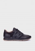 Zapatilla deportiva de mujer Wonders Towanda 10 negra, ligera y con estilo urbano