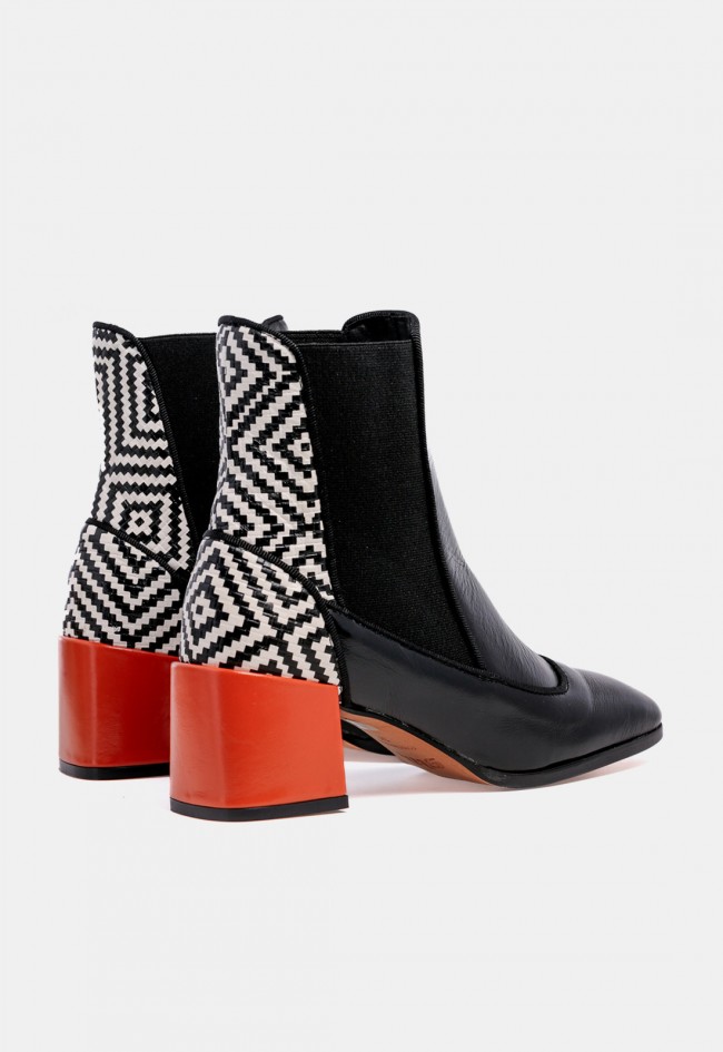 Botín Chelsea de mujer GLO Niza de piel negra, diseño exclusivo para VAS
