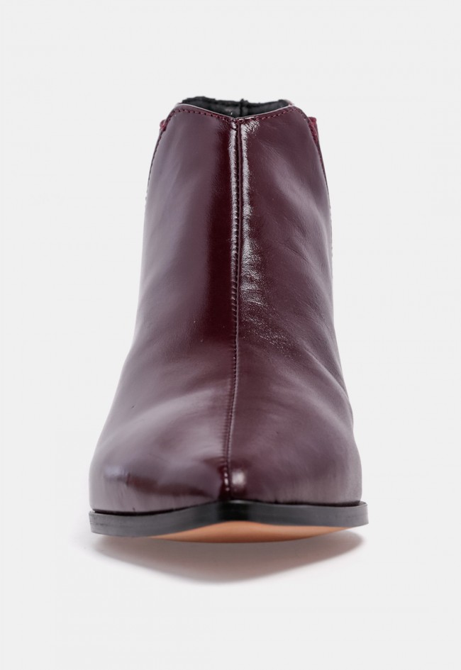 Botín Chelsea GLO Catwoman de mujer en piel burdeos con lunares, diseño exclusivo para VAS