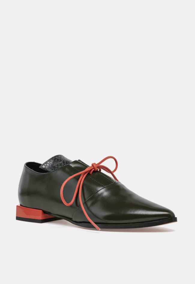 Zapato de mujer GLO Katy de piel verde oscuro, diseño exclusivo para VAS