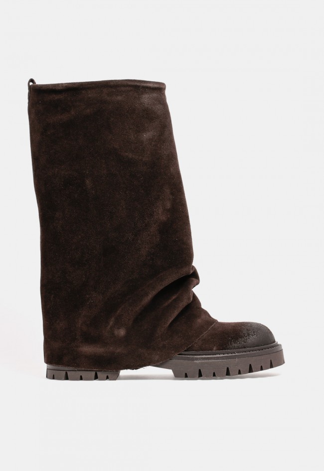 Bota biker de mujer The Icona Gregory de piel y serraje marrón chocolate, estilo urbano con carácter