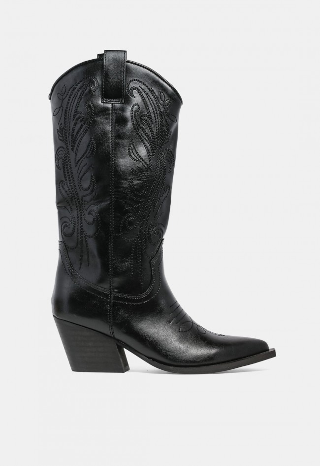 Bota cowboy de mujer Why Pink? m6761 negra de piel sintética, estilo western con bordados