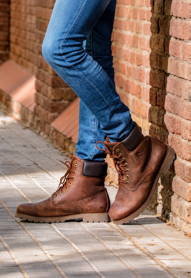 Bota Panama Jack Panama 03 de hombre en piel cuero Waterproof, hecha en España