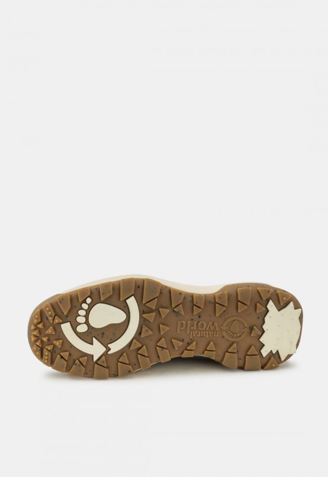 Botín Natural World Liban de hombre en cuero velour beige, estilo outdoor para el invierno