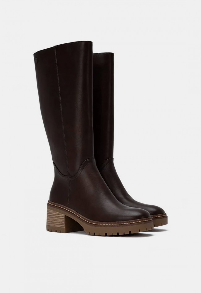 Bota motera Xti 14336702 de mujer en color marrón, diseño con carácter para tus looks de temporada