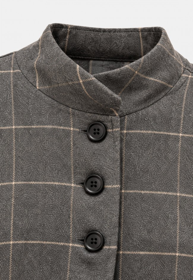 Chaleco gris de mujer 158C 57293 de cuadros, elegancia contemporánea con estilo original