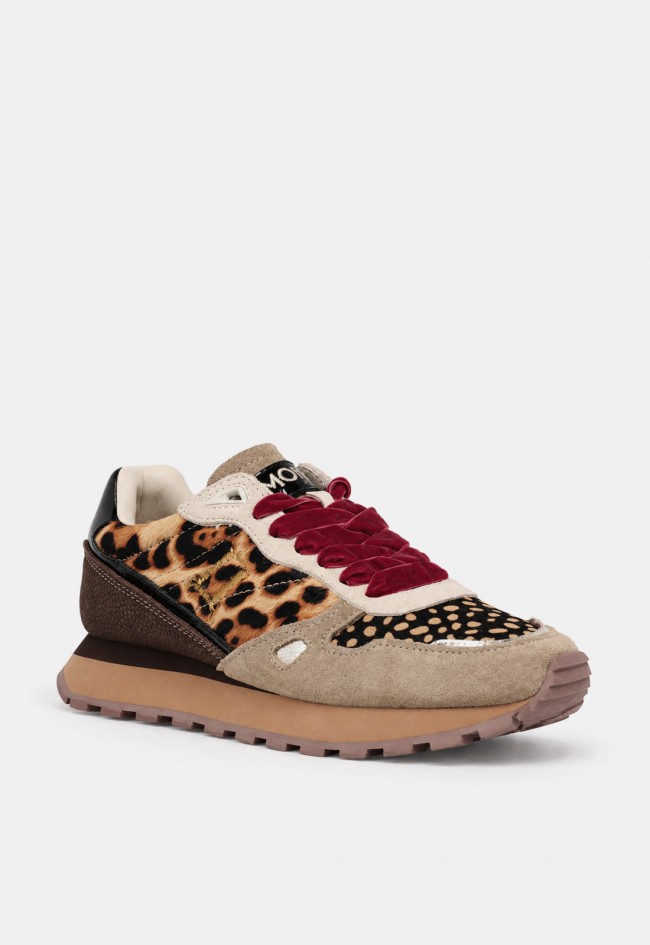 Zapatilla deportiva de mujer Monoway Rider 128901A-W de piel con animal print leopardo, estilo retro con carácter