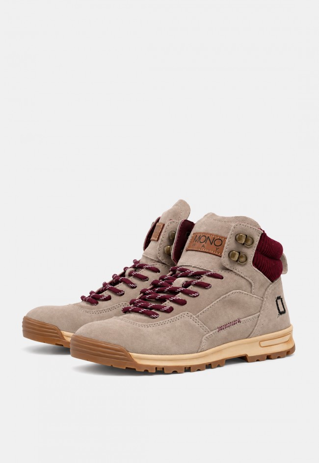 Zapatilla deportiva de mujer Monoway Elk 46 de piel color arena, estilo urbano con carácter
