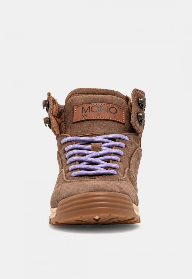 Zapatilla deportiva de mujer Monoway Elk 46 de piel color cuero con animal print, estilo urbano con carácter