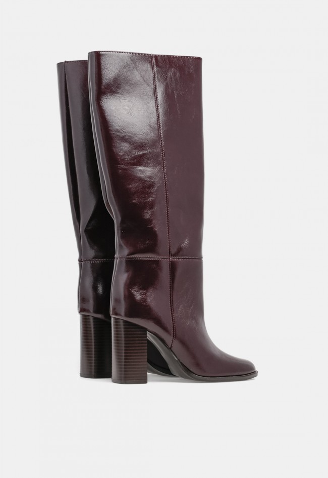 Bota de vestir de mujer Chocolat D'or 01-1 Napa en sintético color burdeos, elegancia con carácter