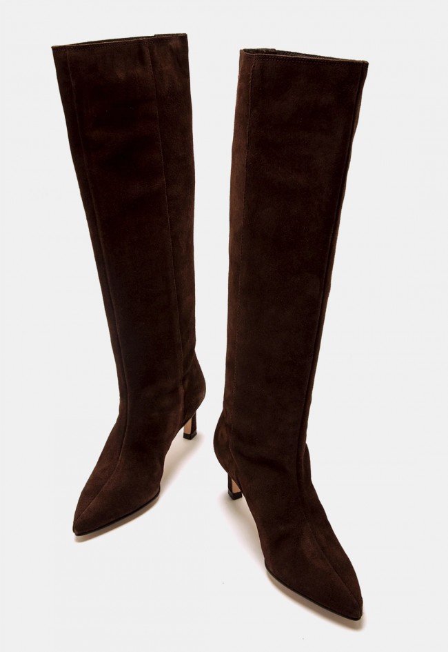 Bota alta Mustang Gala de mujer en piel color moka efecto coco | Elegancia con tacón embudo