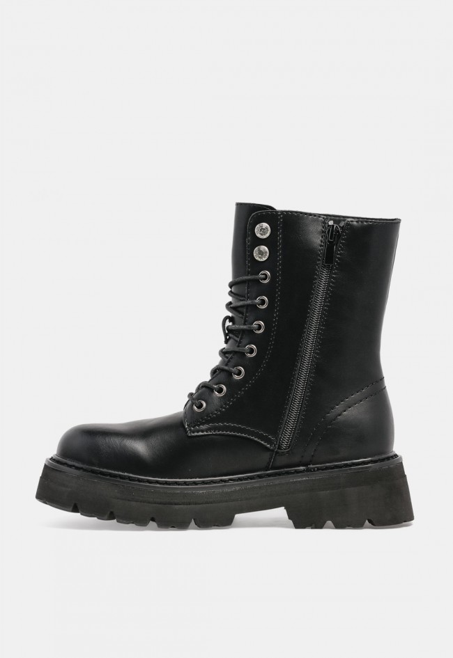 Botín militar biker VAS de mujer en piel negra lisa | Actitud urbana para tus looks