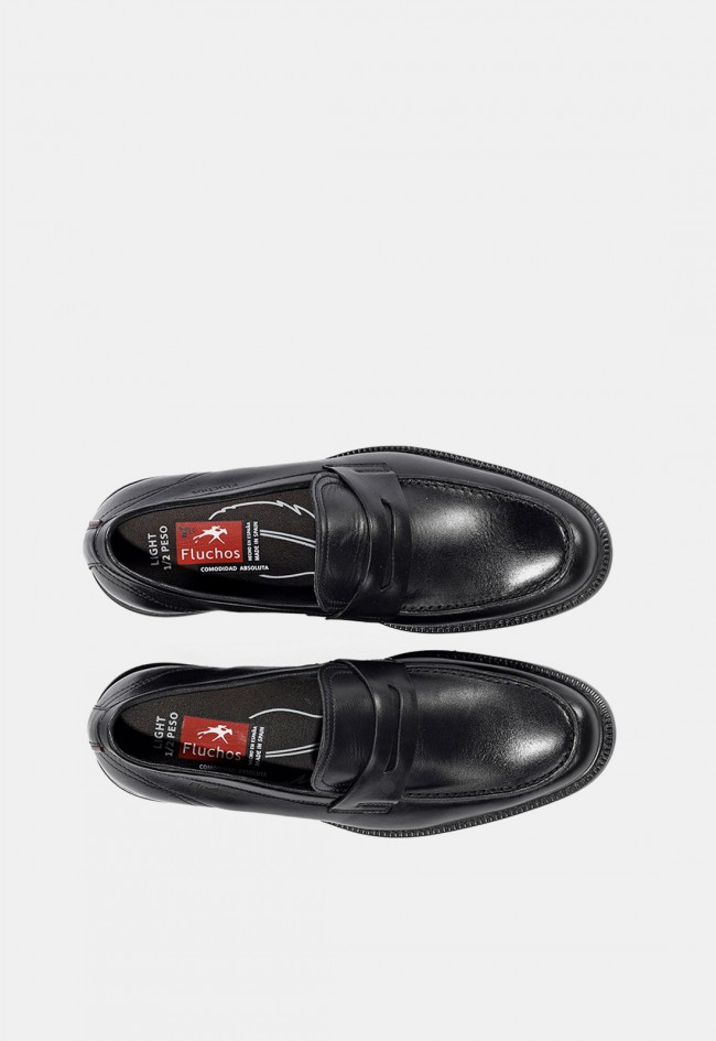 Mocasín de hombre Fluchos Adrien F2496 en piel negra | Elegancia y confort a cada paso