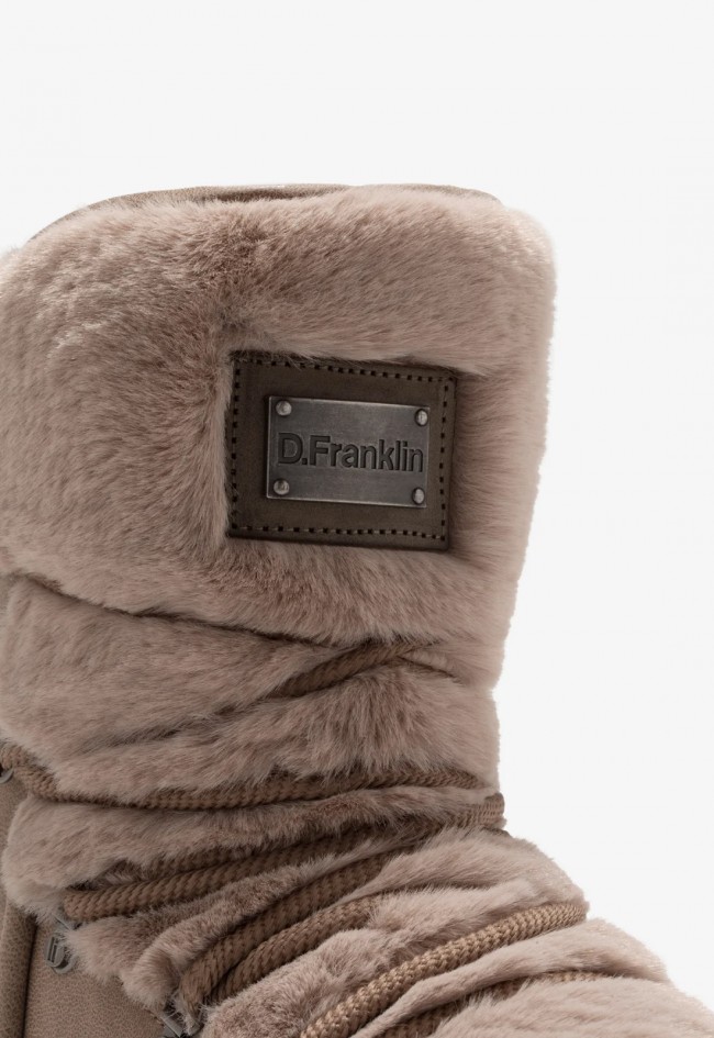 Bota australiana D. Franklin Nordic Trk Fur Taupe de mujer | Calidez y estilo en tono topo