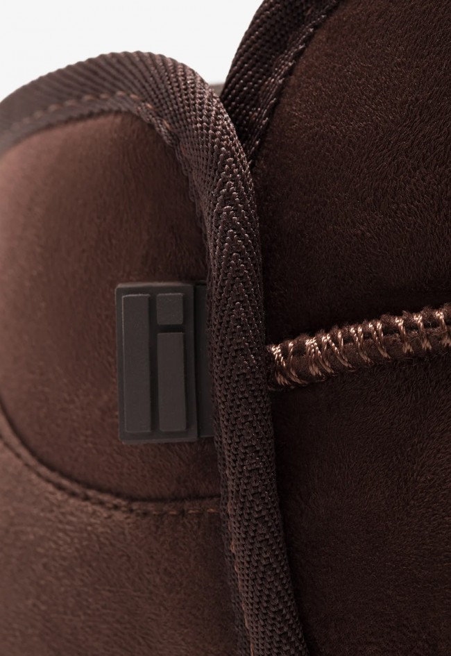 Bota australiana D. Franklin Nordic Low Basic Chocolate de mujer | Calidez urbana para el invierno