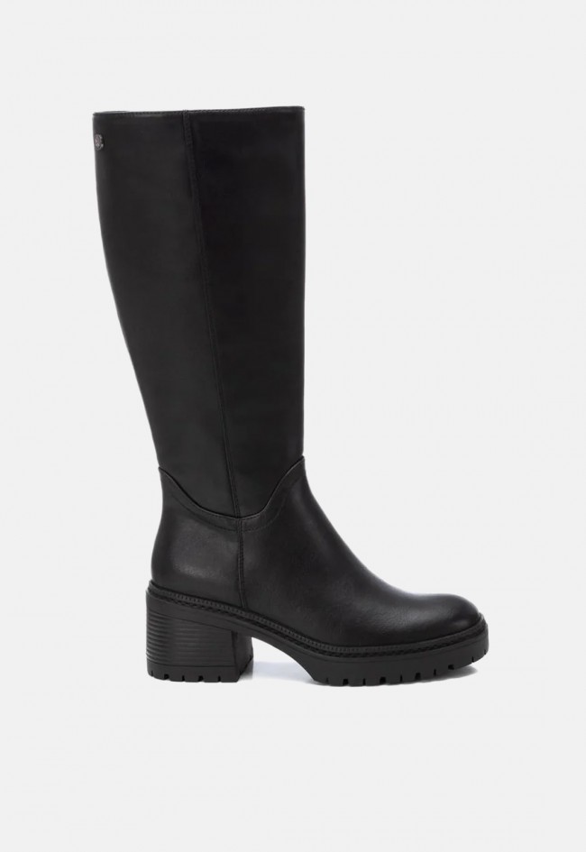 Bota alta motera Xti 14336701 de mujer en color negro con tacón | Un básico con actitud