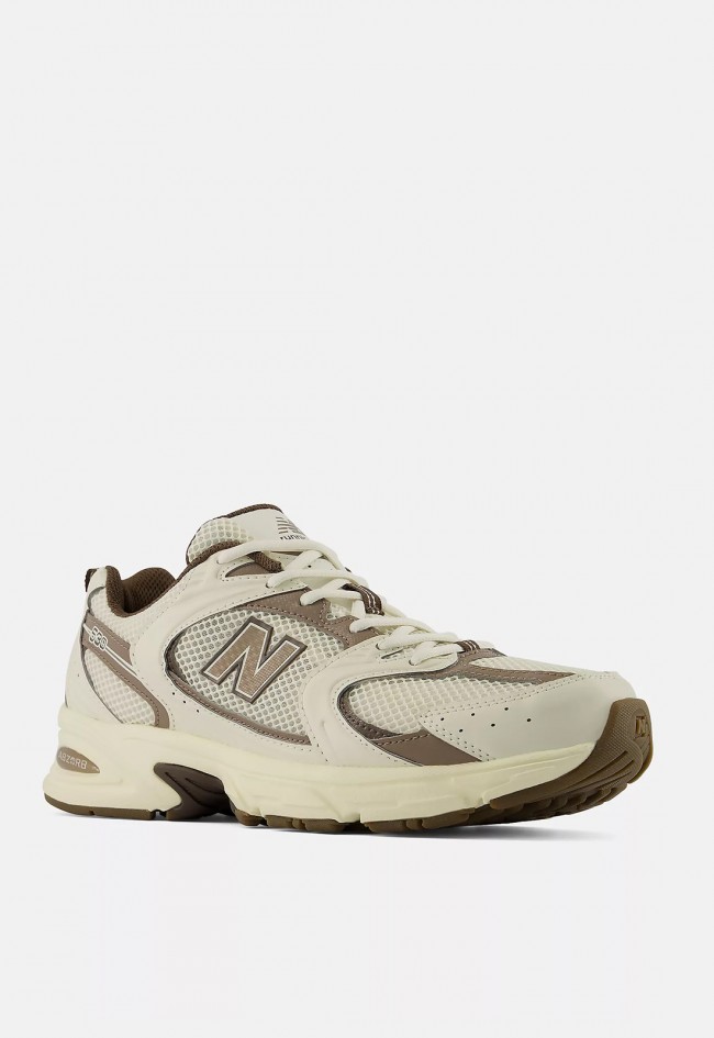 Zapatillas New Balance 530 MR530ASM en blanco roto y marrón | Estilo running retro con ABZORB
