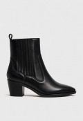 Botines camperos Another Trend 5653 de mujer en piel negra | Estilo western con carácter