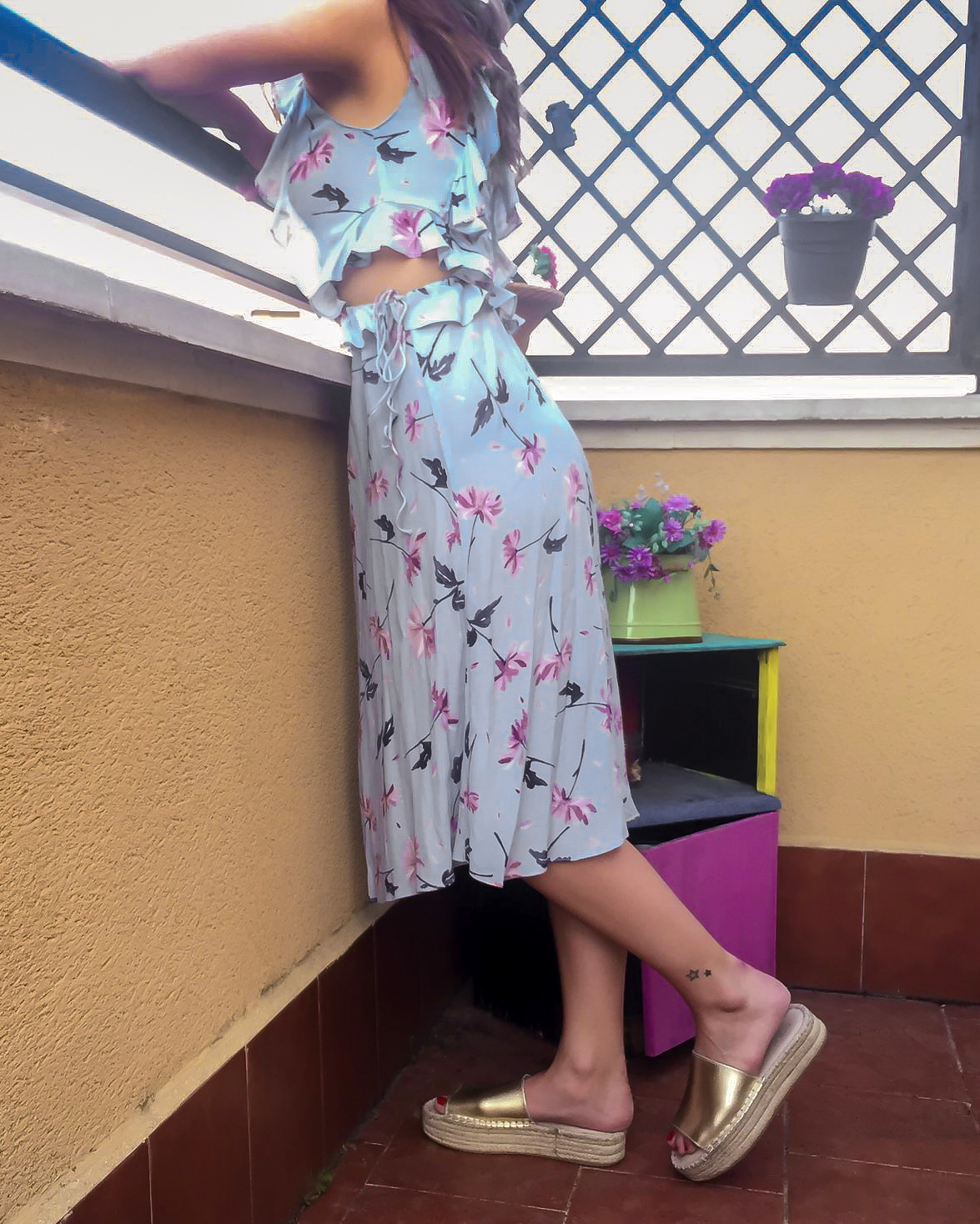 Qué zapatos combinan con un vestido largo - Calzados Vesga